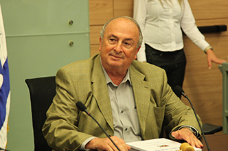 מלווי נכי צה"ל: "מקבלים שכר מינימום, לא מכשירים אותנו לבצע החייאות"