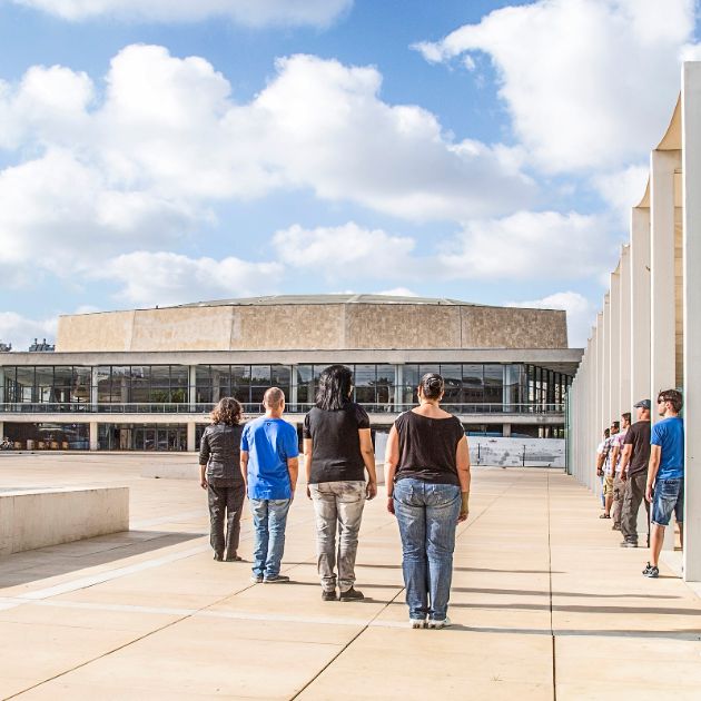 ההרכב המוסיקלי "סימני שאלה" של עמותת אנוש משיק את אלבום הבכורה במופע חגיגי