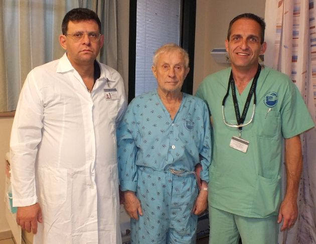 ניתוח היברידי ראשון לתיקון אבי העורקים בפדה-פוריה