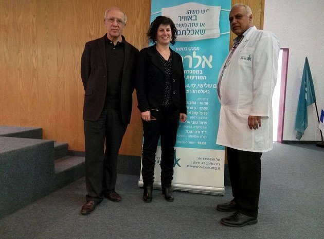 "תינוקות בגיל 6 חודשים הסובלים מאקזמה כרונית (אטופיק דרמטיטיס) צריכים להיחשף לבוטנים וביצים"