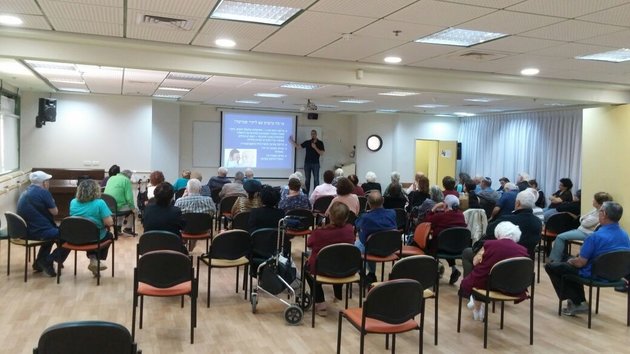 בעיות שמיעה בגיל השלישי – הרצאה בסב יום עמק יזרעאל