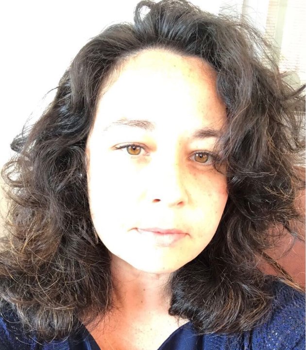 עיסוי רפואי כפתרון יעיל לכאבי גב וכתפיים בכללית