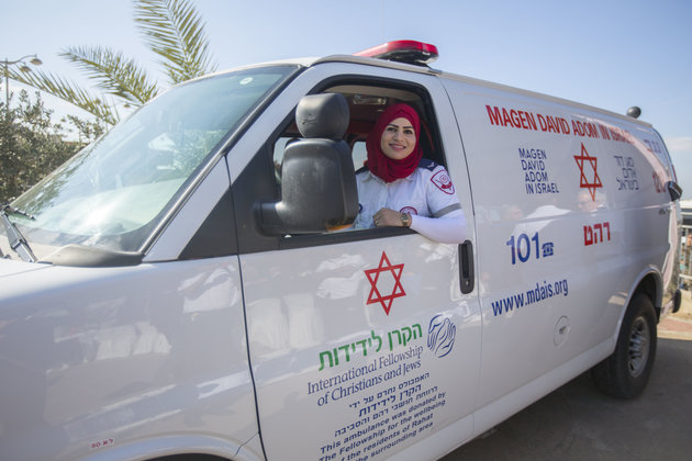 "אני מגשימה את החלום שלי – להציל חיים"
