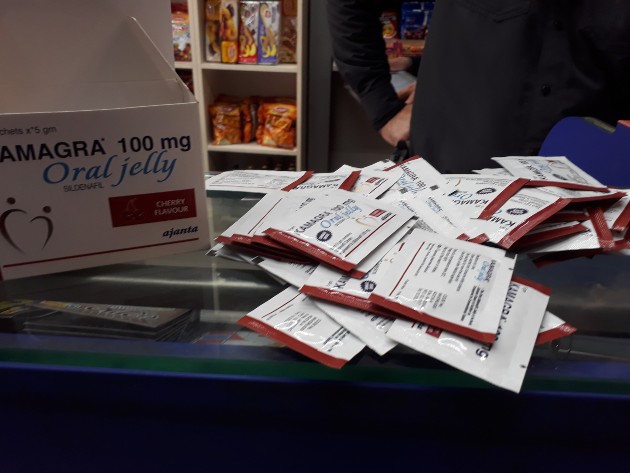 תרופות מזוייפות/אסורות המסכנות את בריאות הציבור