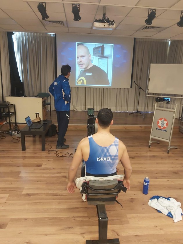 מדלית כסף לשמוליק דניאל באליפות העולם בחתירה באולם