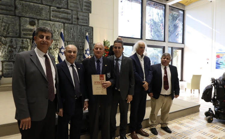 נפטר ראובן הלר – מאמן כדורסל מיתולוגי ומנהל מקצועי