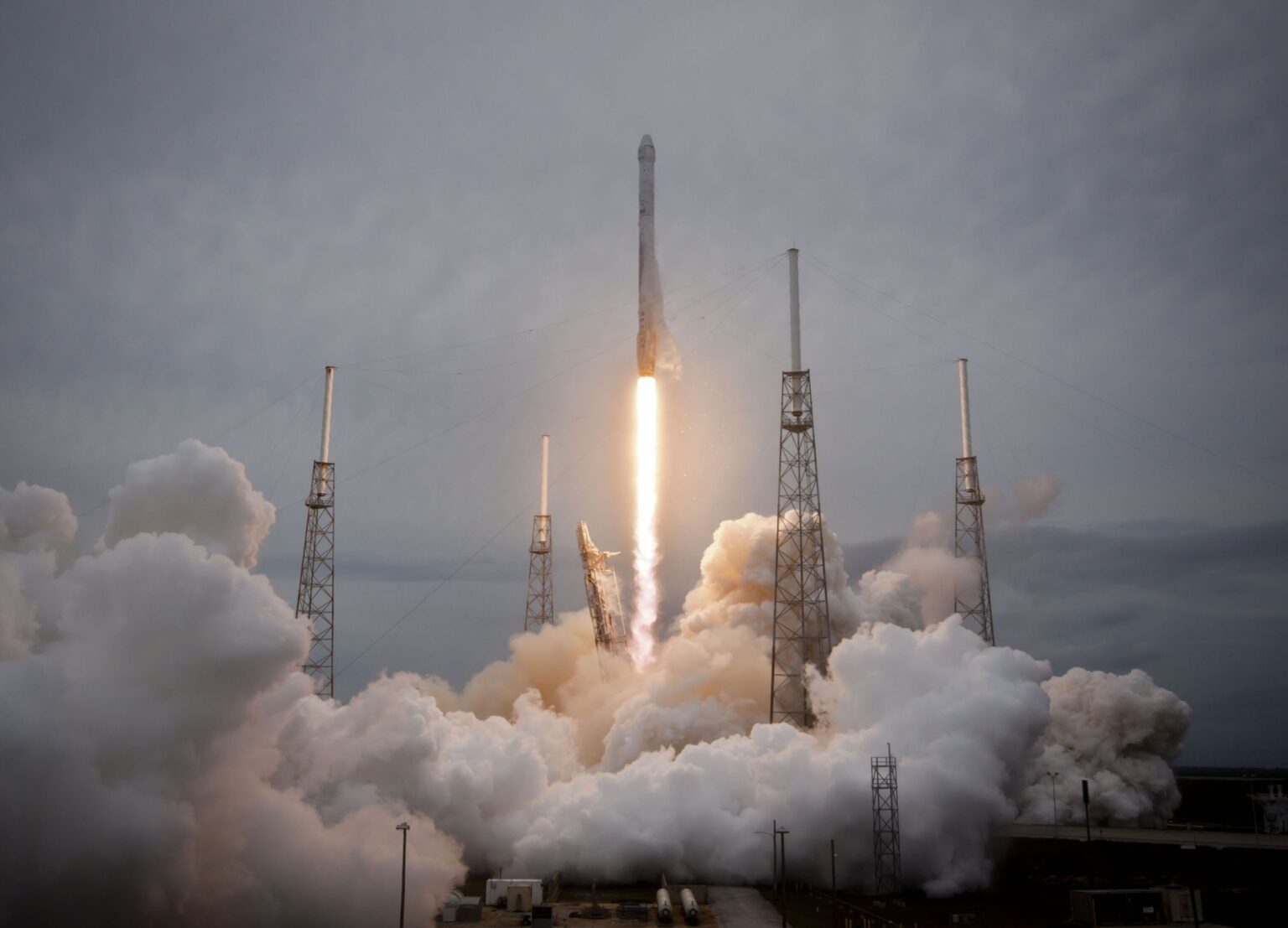 "כיפת זהב": טראמפ מאיץ את מרוץ החלל הביטחוני – SpaceX נכנסת כזרוע המבצעית בפיתוח מערכת ההגנה האסטרטגית החדשה של ארה"ב